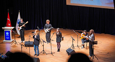 Sakarya Üniversitesinde 14 Mart Tıp Bayramı Töreni Düzenlendi