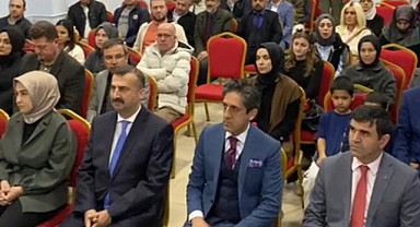 Şehit Mustafa Geyve Ortaokulunda “Türk Dünyasının Birliği Yolunda Ortak Yazı Diline Doğru” Semineri