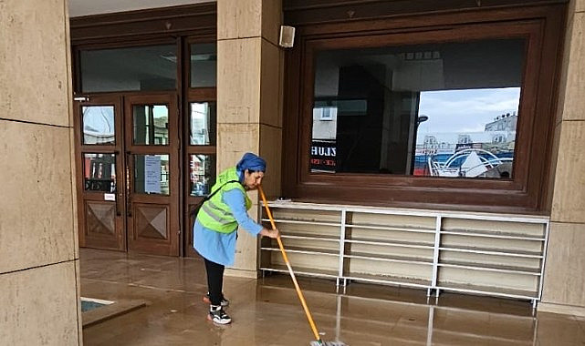 Adapazarı Camilerinde Ramazan Temizliği