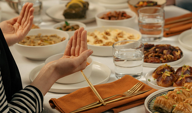 Ramazan’da mide sorunları ve halsizliği aşmak için 5 altın tavsiye